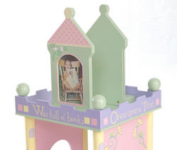 Time to read Revolving Bookcase (Girl)