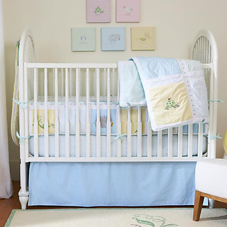 Little Acorn Sweet Pea 3-piece Bedding Set